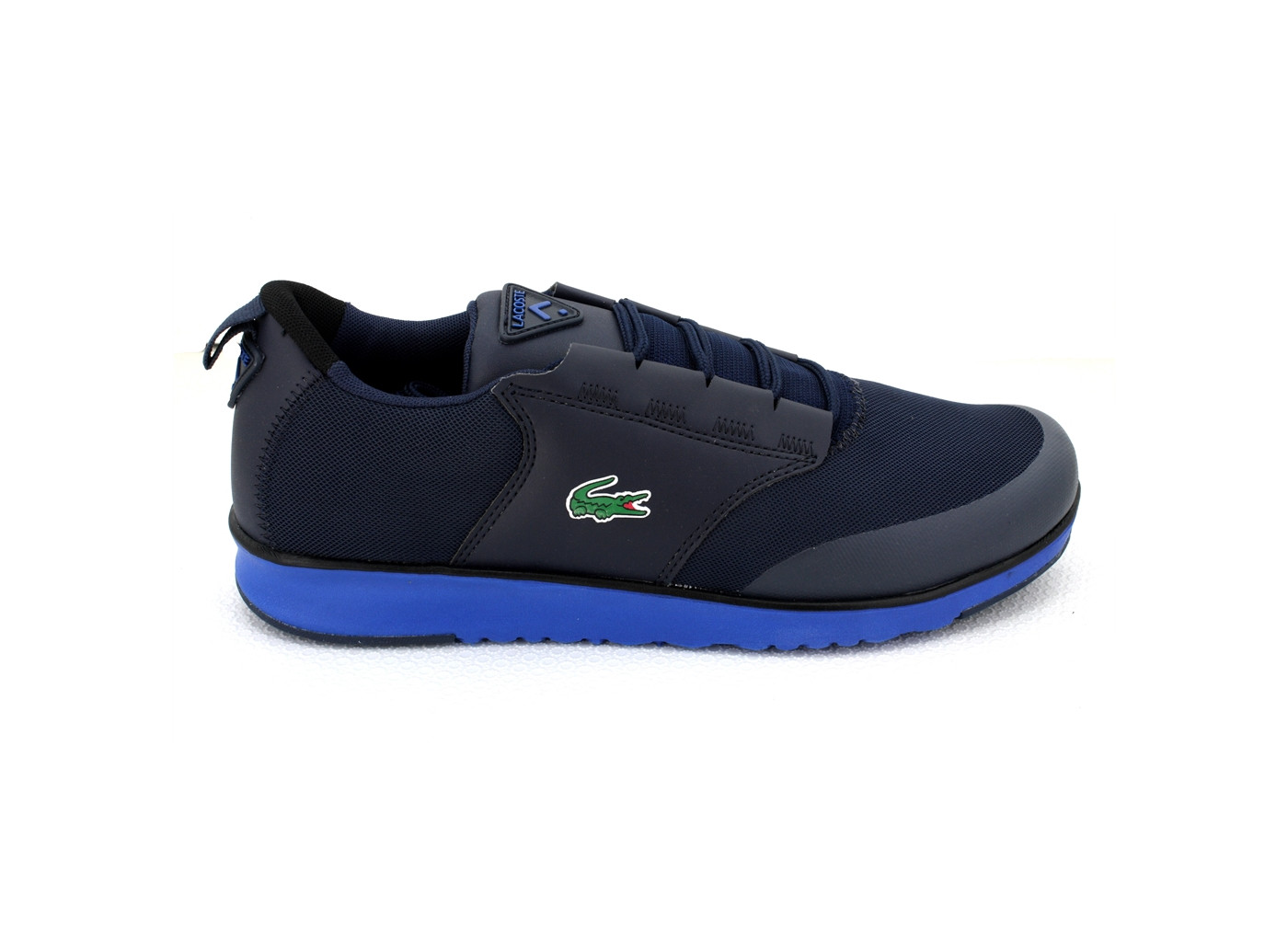 lacoste light sneakers